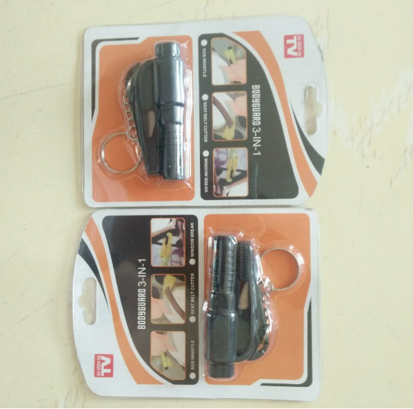 Mini Car Window Breaker Keychain Emergency Escape Tool